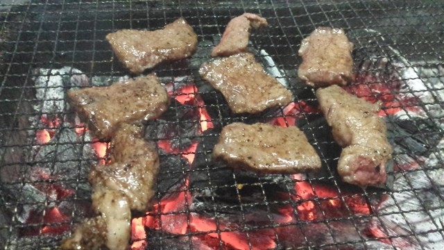 ミートショップはっとり