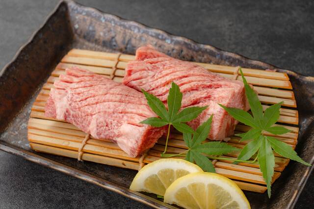 焼肉ダイニング MEGUMI 本店