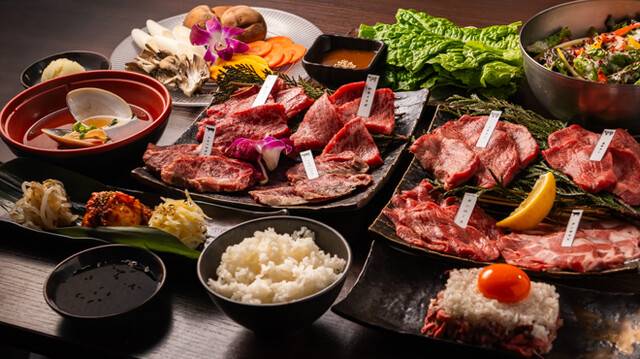焼肉処 肉八クロベ